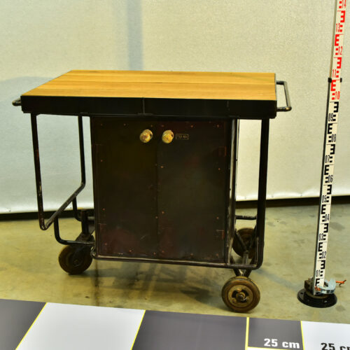 3 wheeled workshop cart