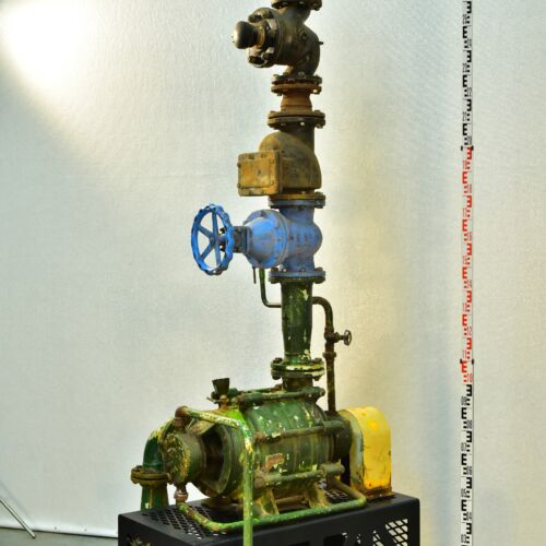 Cast-Iron Power Station Pump Assembly with Gauge and Handwheel – No. 5 Cast-Iron Power Station Pump Assembly with Gauge and Handwheel – No. 5