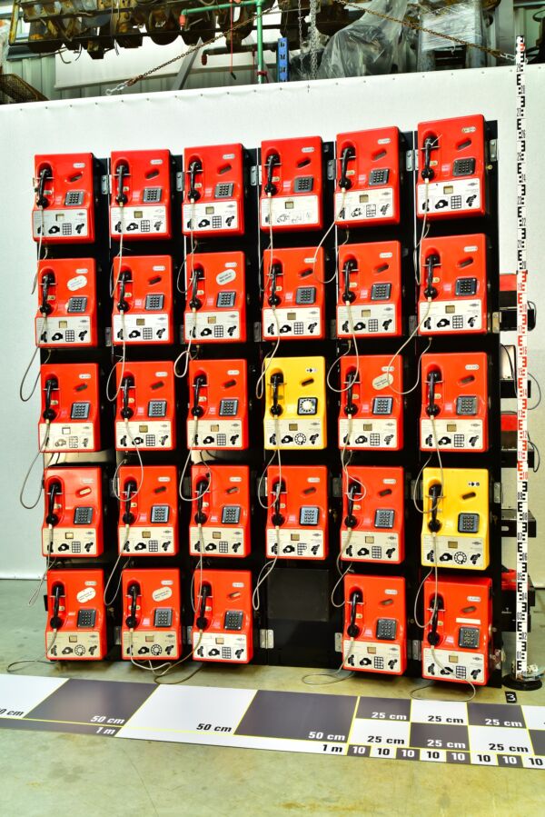 Public Coin-Operated Payphone Built into a 5 × 6 Matrix – TMM78 / TMM80 – No. 3
