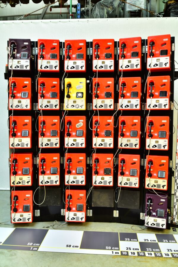 Public Coin-Operated Payphone Built into a 5 × 6 Matrix – TMM78 / TMM80 – No. 4 Public Coin-Operated Payphone Built into a 5 × 6 Matrix – TMM78 / TMM80 – No. 4