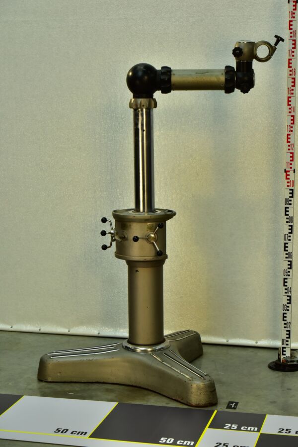 1960s Linhof Gigant V2 Heavy Studio Camera Stand – No. 1 1960s Linhof Gigant V2 Heavy Studio Camera Stand – No. 1