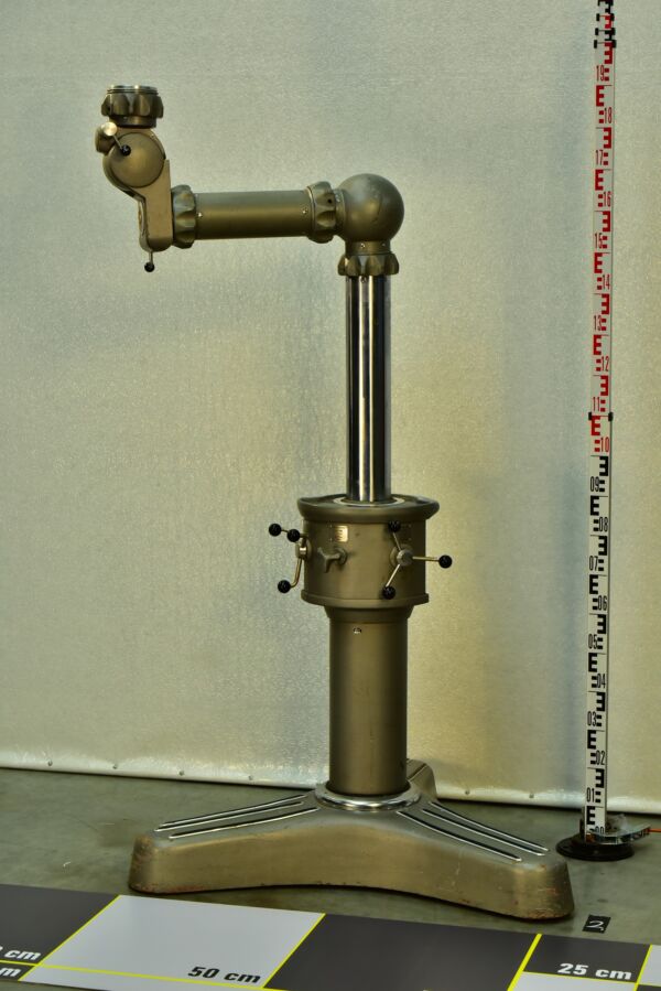 1960s Linhof Gigant V2 Heavy Studio Camera Stand – No. 2