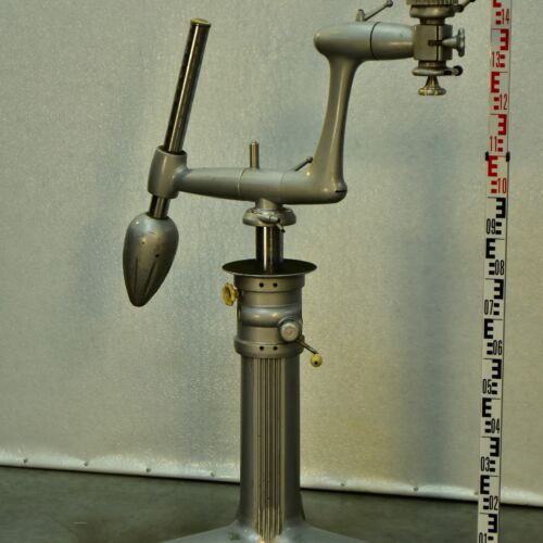 1960s Linhof Studio Master Medium-Heavy Studio Camera Stand – No. 3 1960s Linhof Studio Master Medium-Heavy Studio Camera Stand – No. 3