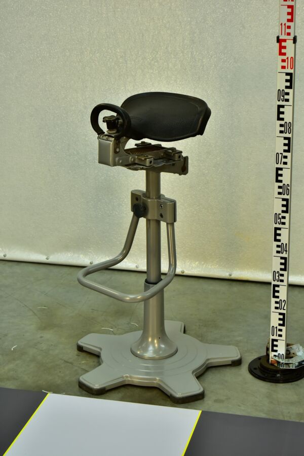 Custom Chair with Motorcycle Saddle and Telescopic BIMA Industrial Chair Base Custom Chair with Motorcycle Saddle and Telescopic BIMA Industrial Chair Base