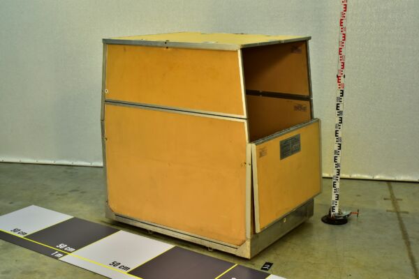 Aircraft Cabin Cargo Container Mountable in Place of a Passenger Seat – No. 2 Aircraft Cabin Cargo Container Mountable in Place of a Passenger Seat – No. 2