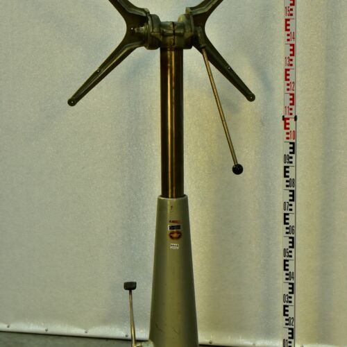 Nike Eskilstuna Sweden Hydraulic Drafting-Table Pedestal with Cast-Iron Trumpet / Tulip Base – No. 2 Nike Eskilstuna Sweden Hydraulic Drafting-Table Pedestal with Cast-Iron Trumpet / Tulip Base – No. 2
