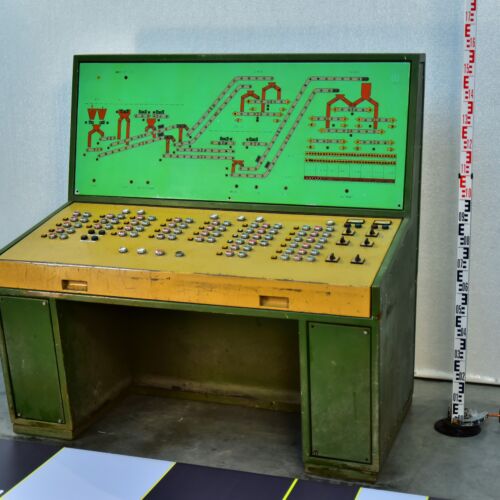 Power Station Control Panel / Operator Console Power Station Control Panel / Operator Console