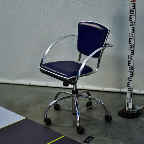 Indecasa Trial Aluminium Swivel Chair with Blue Upholstery – No. 2 Indecasa Trial Aluminium Swivel Chair with Blue Upholstery – No. 2