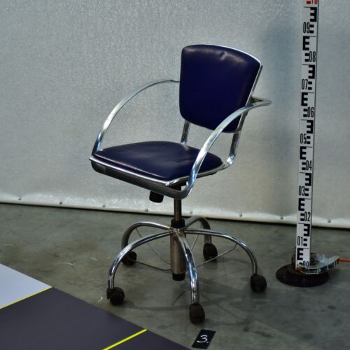 Indecasa Trial Aluminium Swivel Chair with Blue Upholstery – No. 3 Indecasa Trial Aluminium Swivel Chair with Blue Upholstery – No. 3