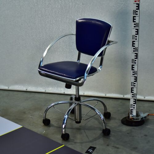 Indecasa Trial Aluminium Swivel Chair with Blue Upholstery – No. 4