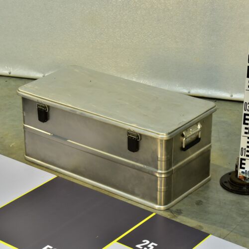 Classic Zarges-Style Aluminium Transport Case with Long Pressed Lid Classic Zarges-Style Aluminium Transport Case with Long Pressed Lid