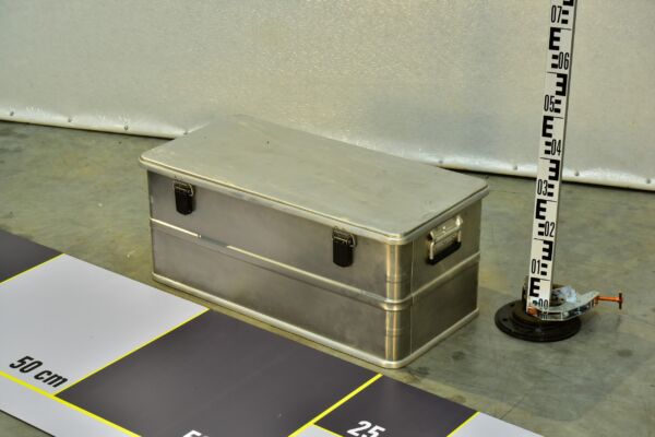 Classic Zarges-Style Aluminium Transport Case with Long Pressed Lid