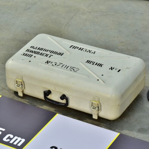 Russian metal military case containing battleship periscope parts – No. 1 Russian metal military case containing battleship periscope parts – No. 1