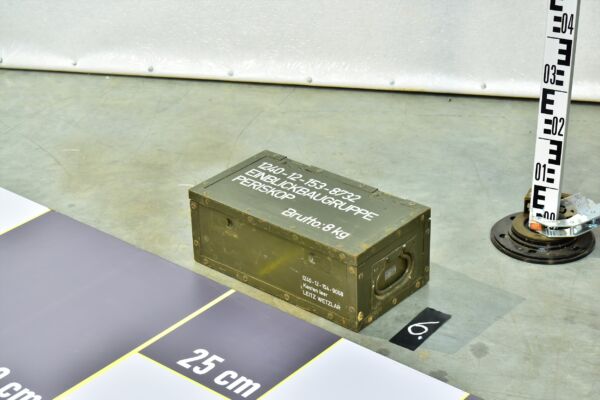 Bundeswehr BUND reinforced wooden PERISKOP military transport case – No. 6 Bundeswehr BUND reinforced wooden PERISKOP military transport case – No. 6