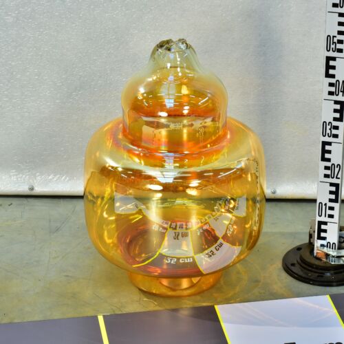 Yellow polished lantern-shaped glassmaking semi-finished piece Yellow polished lantern-shaped glassmaking semi-finished piece