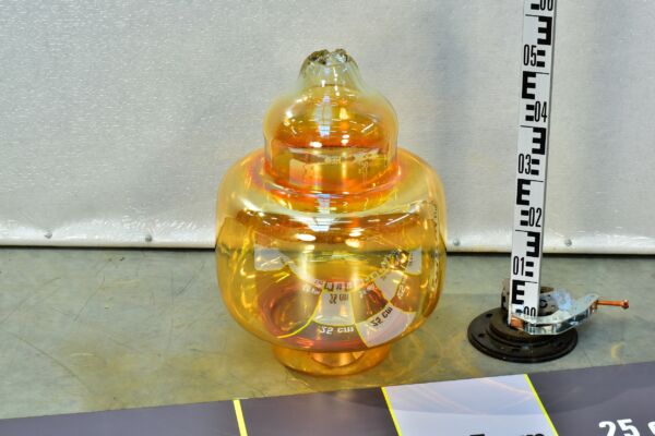 Yellow polished lantern-shaped glassmaking semi-finished piece Yellow polished lantern-shaped glassmaking semi-finished piece