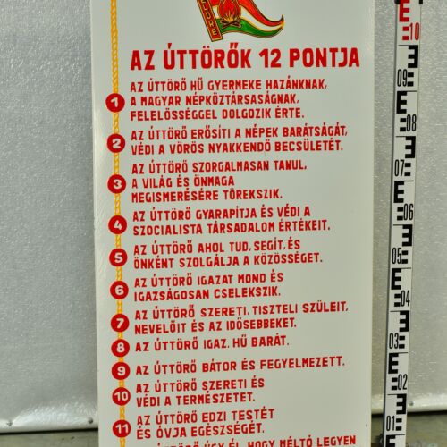 Socialist enamel sign – The Pioneers’ Twelve Points Socialist enamel sign – The Pioneers’ Twelve Points