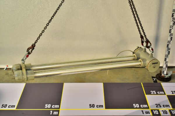 EOW twin-tube East German explosion-proof industrial fluorescent light from a nuclear power plant – No. 7 EOW twin-tube East German explosion-proof industrial fluorescent light from a nuclear power plant – No. 7
