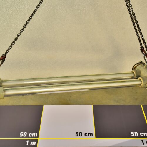 EOW twin-tube East German explosion-proof industrial fluorescent light from a nuclear power plant – No. 8 EOW twin-tube East German explosion-proof industrial fluorescent light from a nuclear power plant – No. 8