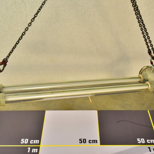 EOW twin-tube East German explosion-proof industrial fluorescent light from a nuclear power plant – No. 9 EOW twin-tube East German explosion-proof industrial fluorescent light from a nuclear power plant – No. 9