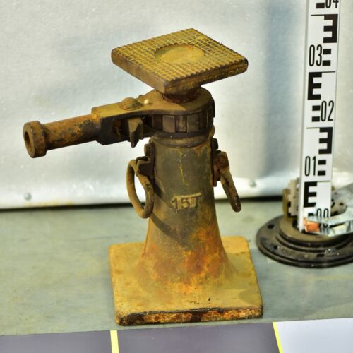 15-ton cast-iron machinery and vehicle jack with trumpet base
