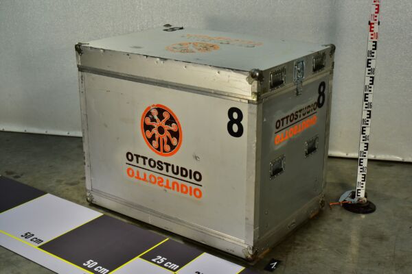 Collapsible Aluminium Transport Crate Built from Flight-Case Components – No. 1 Collapsible Aluminium Transport Crate Built from Flight-Case Components – No. 1