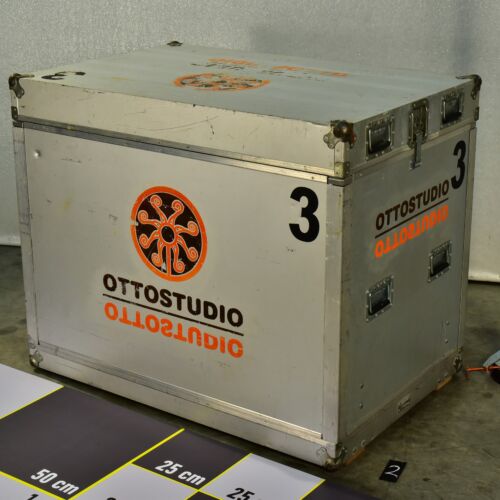 Collapsible Aluminium Transport Crate Built from Flight-Case Components – No. 2 Collapsible Aluminium Transport Crate Built from Flight-Case Components – No. 2