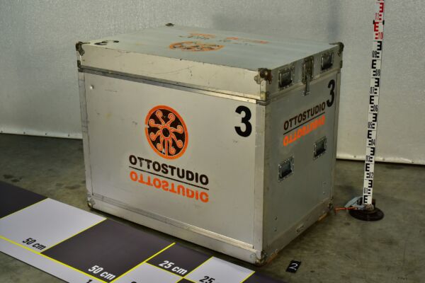 Collapsible Aluminium Transport Crate Built from Flight-Case Components – No. 2 Collapsible Aluminium Transport Crate Built from Flight-Case Components – No. 2