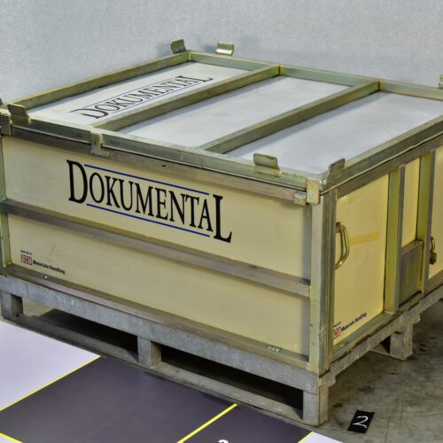 TNT Pallecon Collapsible Pallet Container with “DOKUMENTAL” Marking – No. 2 TNT Pallecon Collapsible Pallet Container with “DOKUMENTAL” Marking – No. 2
