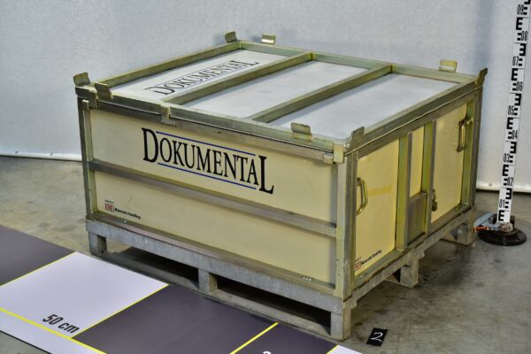 TNT Pallecon Collapsible Pallet Container with “DOKUMENTAL” Marking – No. 2 TNT Pallecon Collapsible Pallet Container with “DOKUMENTAL” Marking – No. 2
