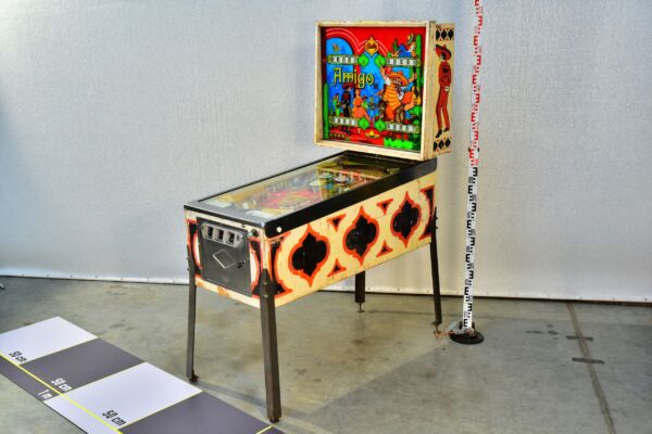 Bally Amigo Pinball Machine – 1974 Bally Amigo Pinball Machine – 1974