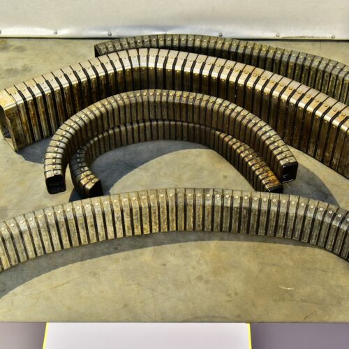 Industrial Cable-Carrier “Energy Chains”, Plastic–Stainless-Steel Object Group Industrial Cable-Carrier “Energy Chains”, Plastic–Stainless-Steel Object Group