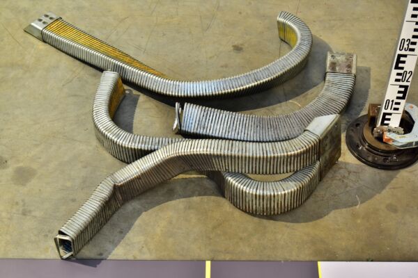 Industrial Cable-Carrier “Energy Chains”, Aluminium Object Group Industrial Cable-Carrier “Energy Chains”, Aluminium Object Group