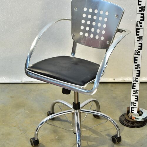 Indecasa Trial Aluminium Swivel Chair – No. 7