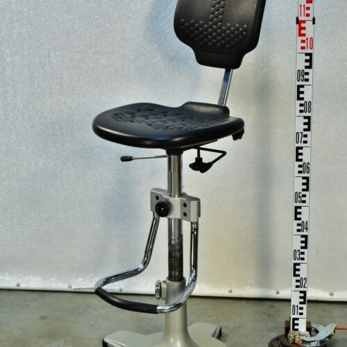 Elevated BIMA Industrial Work Chair – No. 5