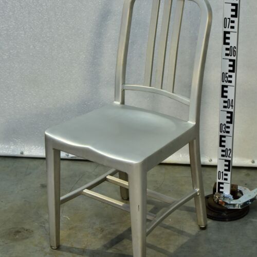 Emeco Navy-Style Aluminium Chair – No. 3 Emeco Navy-Style Aluminium Chair – No. 3