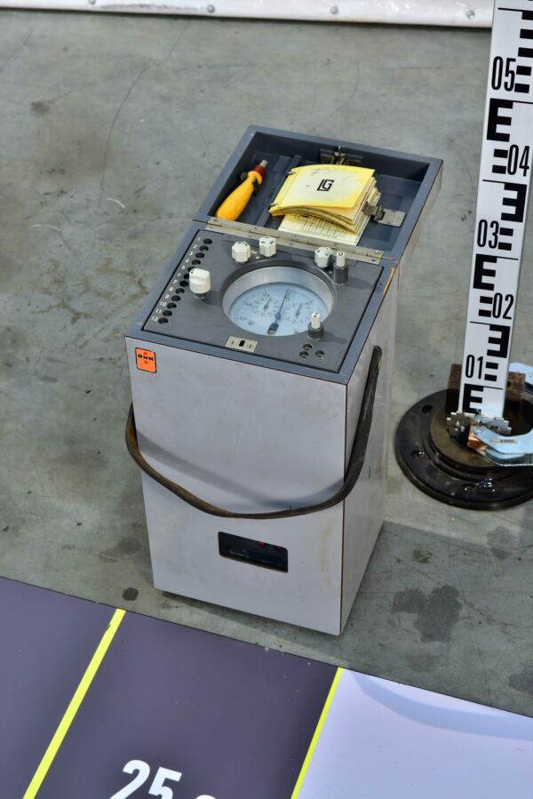 Power-Station Recording Instrument in Grey Housing Power-Station Recording Instrument in Grey Housing