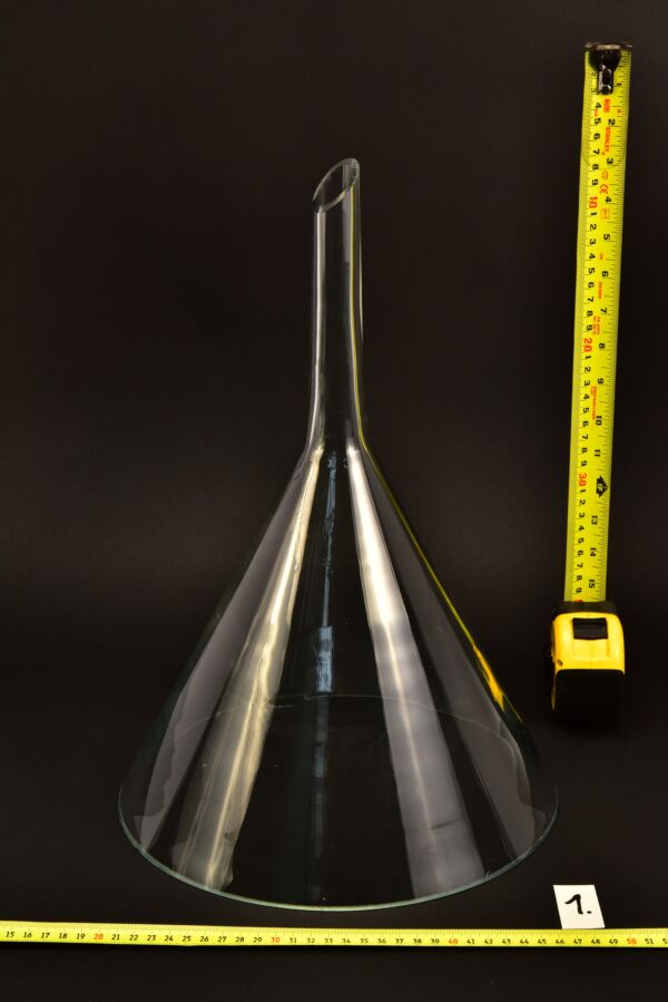 Large 29 cm Diameter Long-Stem Laboratory Glass Funnel – No. 1 Large 29 cm Diameter Long-Stem Laboratory Glass Funnel – No. 1