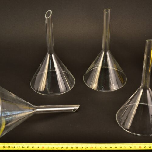 4-Piece Laboratory Glass Powder-Funnel Set – No. 2