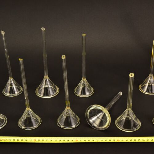 10-Piece Branded Pressed-Glass Laboratory Funnel Set
