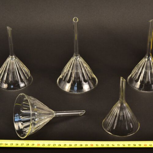 5-Piece Ribbed Laboratory Glass Funnel Set