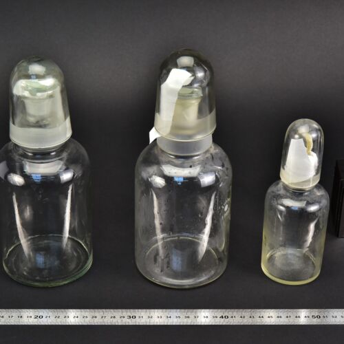 3-Piece Mixed-Size Set of Clear Acid Bottles with Ground-Glass Stoppers and Glass Protective Caps – No. 1 3-Piece Mixed-Size Set of Clear Acid Bottles with Ground-Glass Stoppers and Glass Protective Caps – No. 1