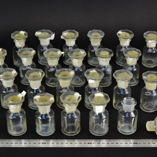24-Piece Set of Small 50 ml Clear Laboratory Powder Bottles with Faceted Ground-Glass Stoppers – No. 1 24-Piece Set of Small 50 ml Clear Laboratory Powder Bottles with Faceted Ground-Glass Stoppers – No. 1