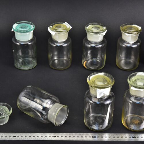 7-Piece 300 ml Clear Laboratory Powder Bottle Set with Round Ground-Glass Stoppers 7-Piece 300 ml Clear Laboratory Powder Bottle Set with Round Ground-Glass Stoppers