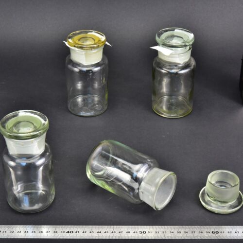 4-Piece 250 ml Clear Laboratory Powder Bottle Set with Round Ground-Glass Stoppers 4-Piece 250 ml Clear Laboratory Powder Bottle Set with Round Ground-Glass Stoppers