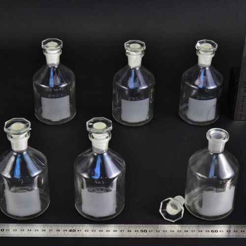 6-Piece Vintage 250–300 ml Winkler-Type Oxygen Determination Bottle Set with Faceted Ground-Glass Stoppers – No. 1 6-Piece Vintage 250–300 ml Winkler-Type Oxygen Determination Bottle Set with Faceted Ground-Glass Stoppers – No. 1