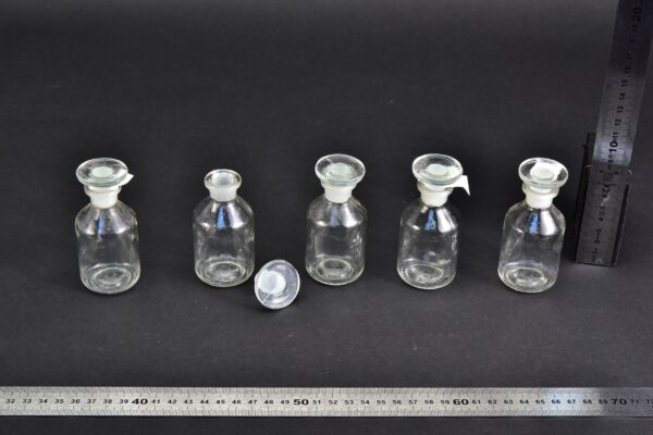 5-Piece 50 ml Clear Laboratory Liquid Bottle Set with Round Ground-Glass Stoppers