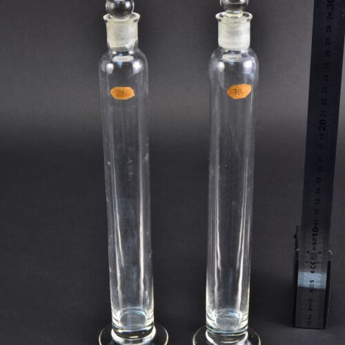 Footed laboratory glass cylinders with ground-glass stoppers – set of 2 Footed laboratory glass cylinders with ground-glass stoppers – set of 2