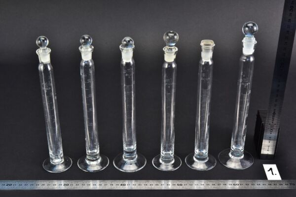 50 ml footed glass graduated cylinders with ground-glass stoppers – set of 6 – No. 1 50 ml footed glass graduated cylinders with ground-glass stoppers – set of 6 – No. 1