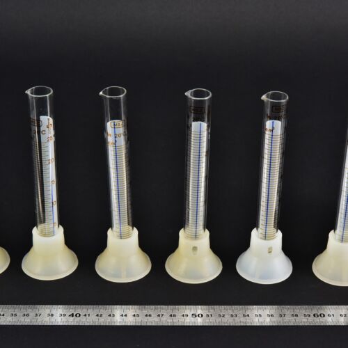 25 ml MSZ-marked glass graduated cylinders with removable plastic bases – set of 6 – No. 2 25 ml MSZ-marked glass graduated cylinders with removable plastic bases – set of 6 – No. 2